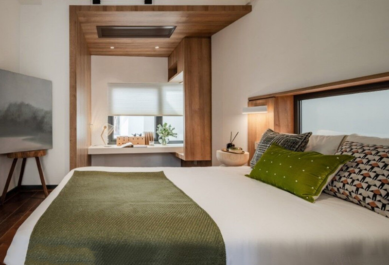 新婚小两口，400万买一栋“危房”，120年房龄如何住人？