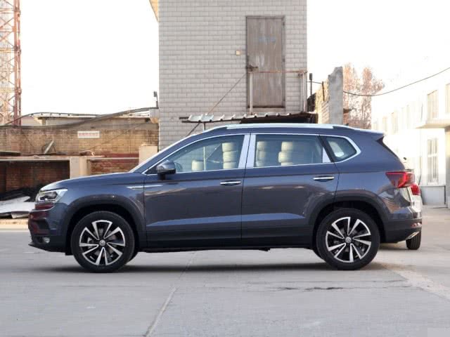 [大众汽车]大众这次松口了，下跌近三万还得配上四驱，这还要啥CR-V