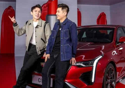 李佳琦：他直播卖车却“阴沟翻船”，1辆没卖，还拿了300万“好处费”！