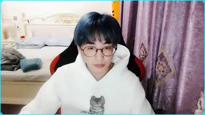 【拳头】寒夜：AG输我退出解说界！100%胜率阵容被破，AG重返KPL最惨一局