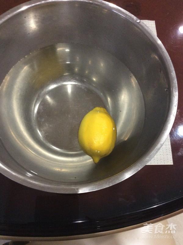 柠檬：此物和柠檬一起吃，胜过慢跑2小时，隔天排出黑宿便，大肚腩消失