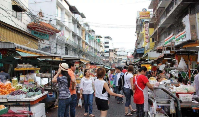 泰国旅游|到泰国旅游的中国人骤减，引泰国人不满，中国网友：还有脸埋怨？
