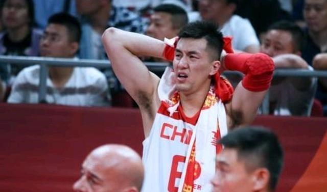 「男篮世界杯」方硕道出世界杯失利真因！最后一球太伤士气，一人责任超过周琦！