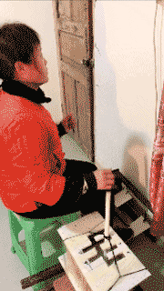 |新同事才来两三天就敢在老板办公室午休，她不怕被辞退吗？