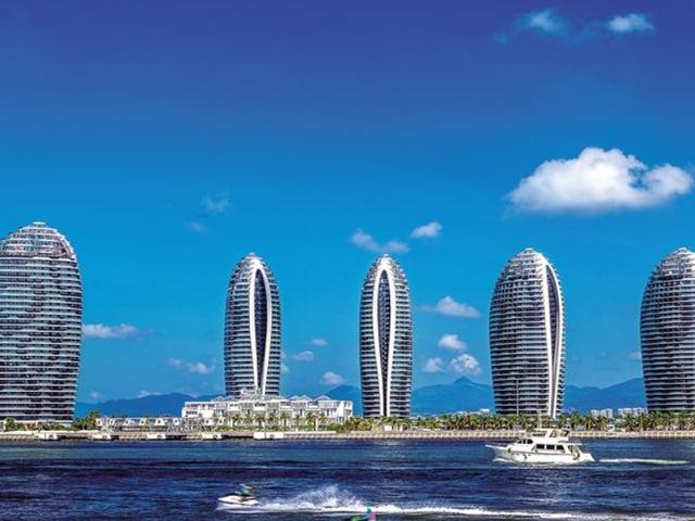 三亚：我国最美的3座海滨城市，三亚上榜无悬念，第三个堪称避暑胜地