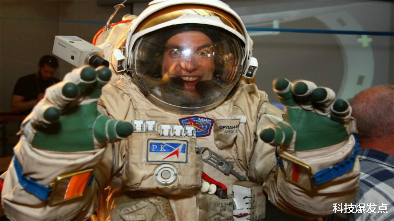 宇航员|宇航员的工资是多少？比明星还要高吗？真实数字让人觉得不公平！