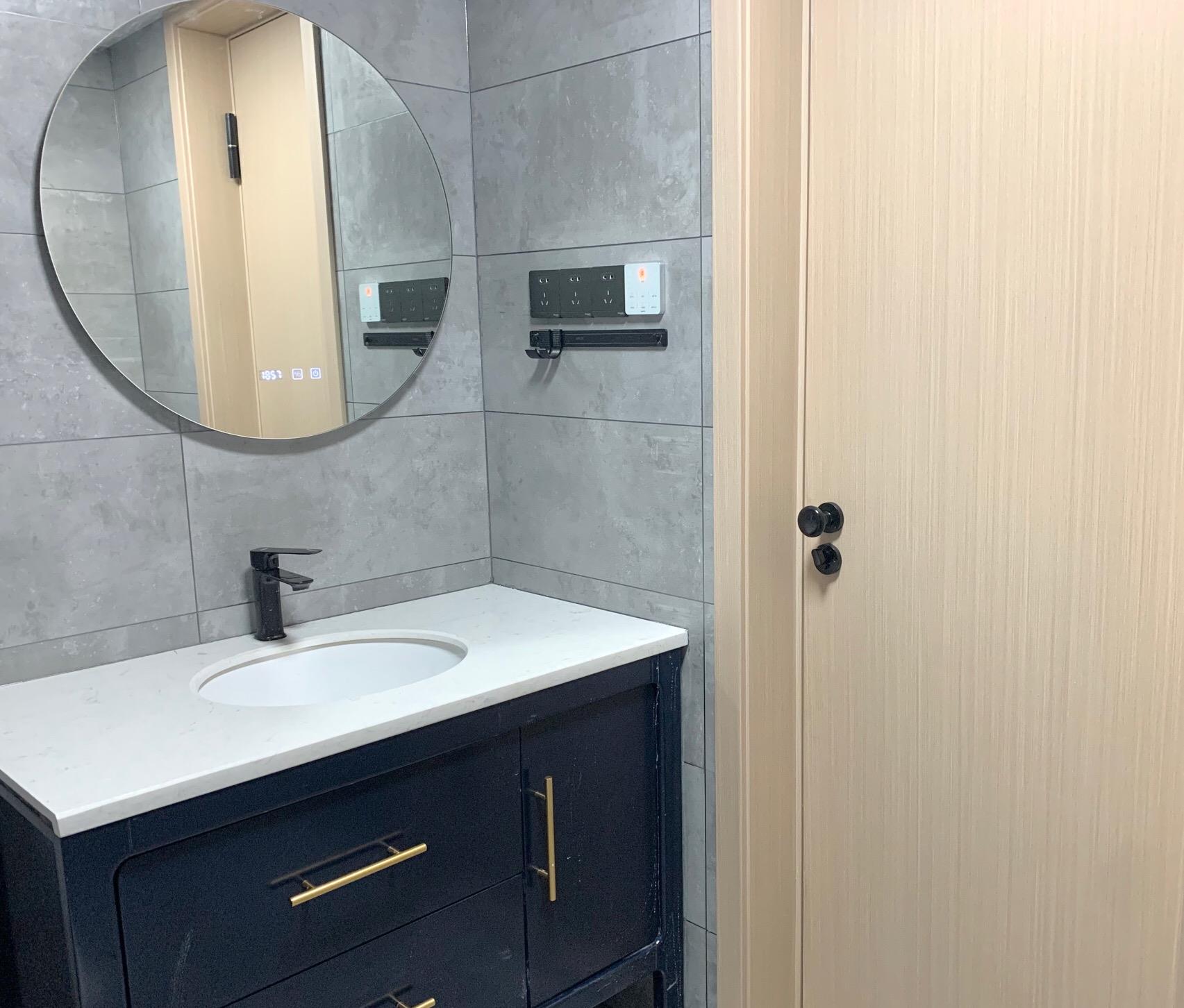 ▲漫长的装修终于结束，打扫干净布置齐家具家电，效果很满意！