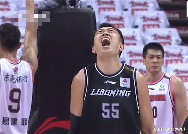 辽宁男篮|辽宁“七亚王”揪出头号罪人！继杨鸣炮轰教练后，队内又爆发内讧