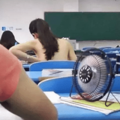 熊猫|“夏天，女生不要穿肉色的衣服啊，我以为眼花了”哈哈哈，还好我带了眼镜