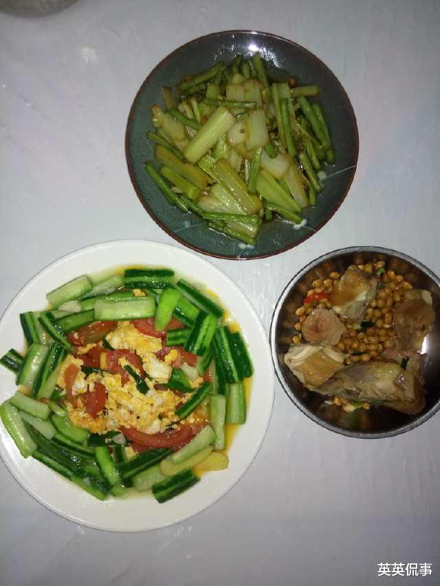 【】每个月给婆婆2000块伙食费，顿顿都是这样的家常菜