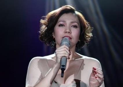 陈洁仪■她是新加坡的国宝,25岁上国庆典礼献唱,张学友将她带入香港乐坛