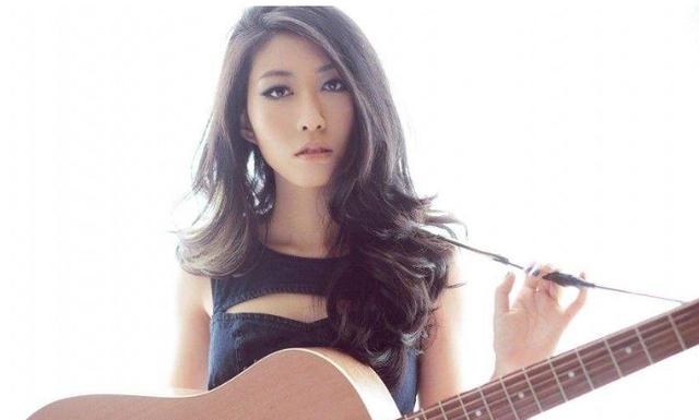 曲婉婷|曲婉婷为贪污3.5亿的母亲发声，一边加拿大自在生活，一边云孝顺