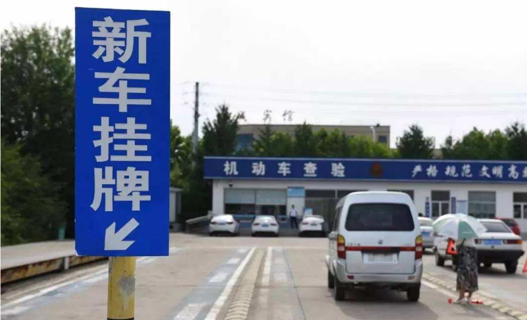 奥迪A6■上海二手车市场再遇冷，老板无奈哭诉：奥迪A6才3万都没人买