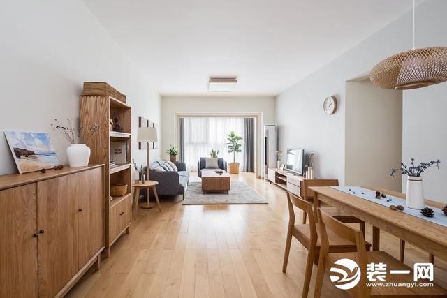 45平装出60平的既视感？1㎡打造出最佳用餐区域