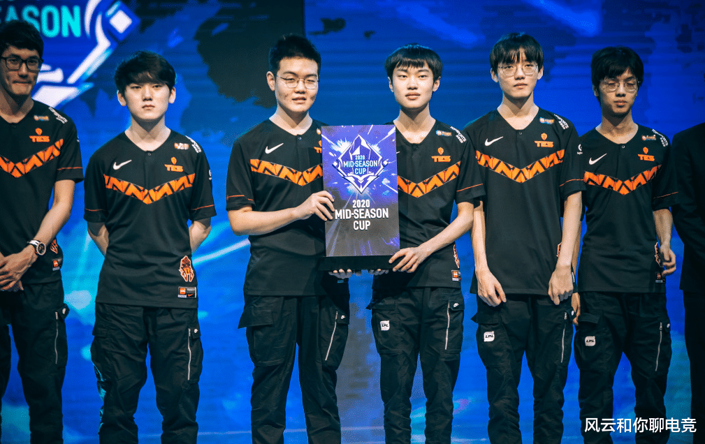 tes战队▲Jackeylove加入Tes后，Tes战队在36天内击败S3到S9所有世界冠军！