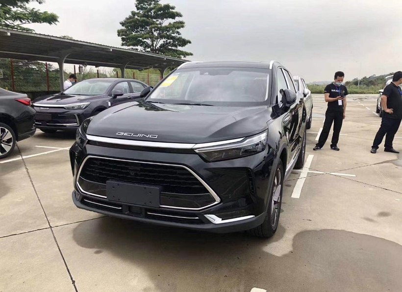 「混合动力」又一款国产“X7”来袭，轴距2米8，燃油/混动随便选，6月份上市