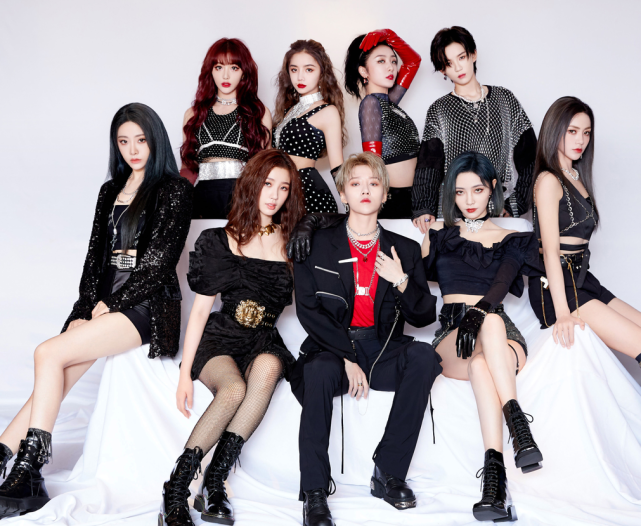 硬糖少女303|THE9首张EP上线15分钟破30万，风格直击硬糖少女痛处