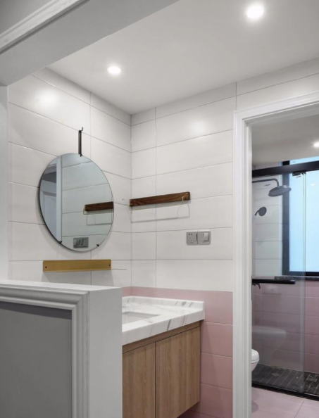 |聪明人都把卫生间的洗漱区外移，再加上隔断做出干湿分离，真实用