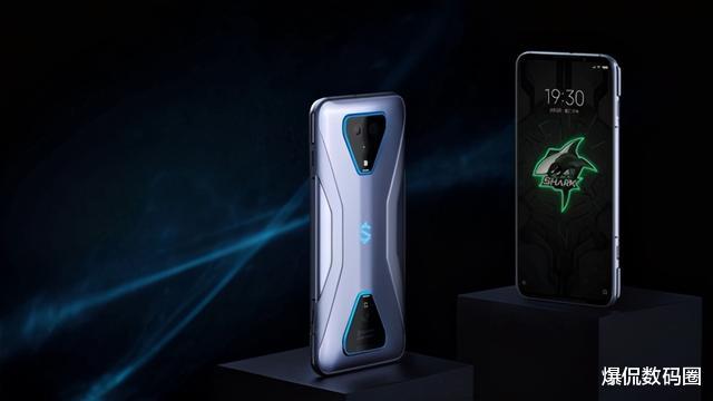 高通骁龙|不愧是价格屠夫！两千元新国产旗舰，性能竟媲美六千元超级旗舰