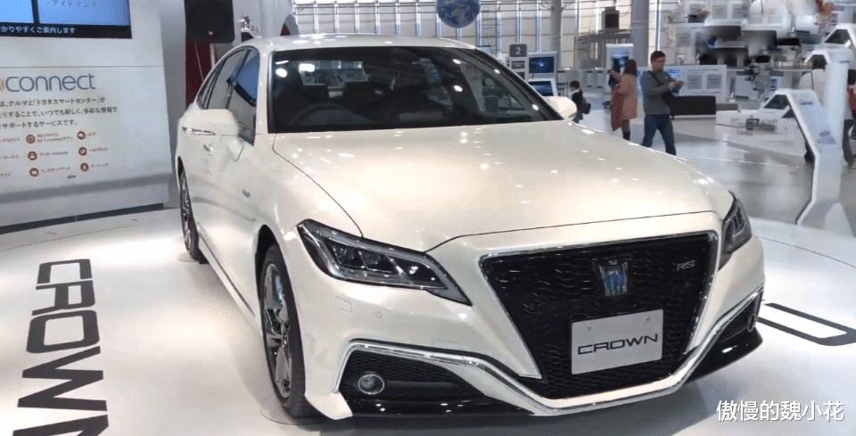 丰田皇冠|2021款“皇冠”日本下线,2.0T带底盘升降,约合人民币27万!