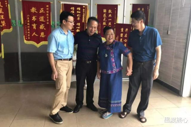 『清华大学』这位母亲有87个孩子，教出11个清华9个北大，小儿子已为人民牺牲