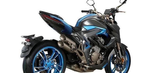 铃木|升仕310R和铃木GSX250R,选哪个比较好?