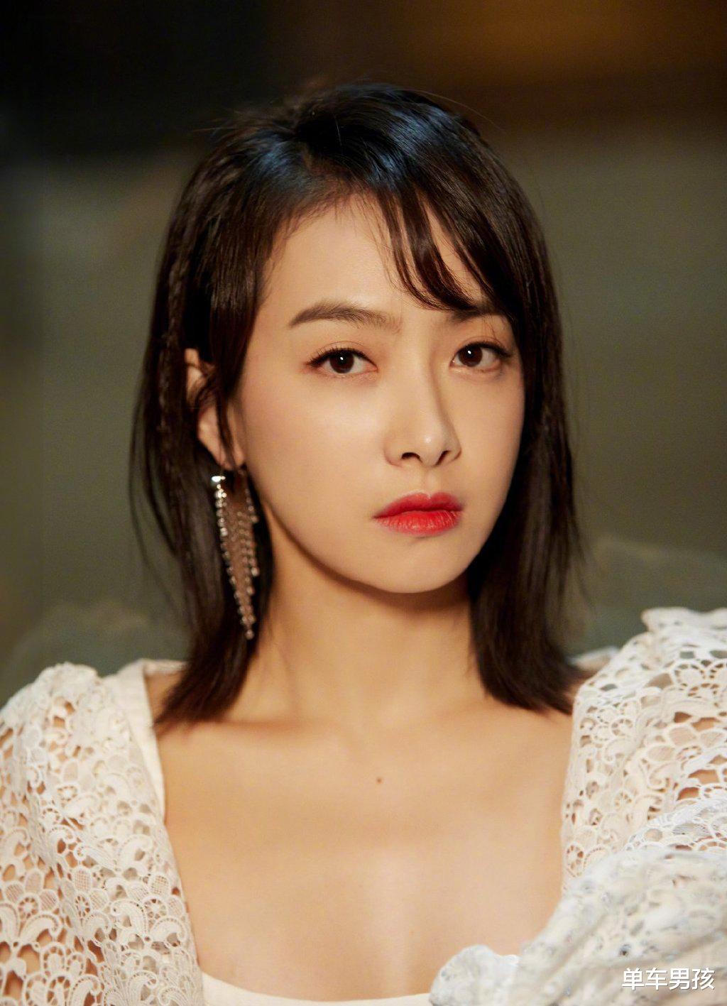 宋茜|集美貌与才华于一身的宋茜生图曝光，无滤镜下的她又矮又胖，网友喊话该减肥了！