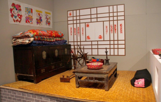 谢兰|他为了老婆不生娃!为照顾岳父岳母息影退圈,50岁老来得子笑开花