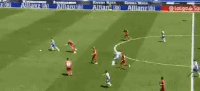 武磊▲武磊终成世界足坛第一人！全球首位斩获进球的确诊康复球员！