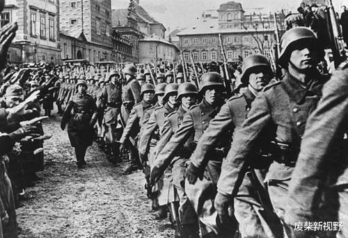 ：二战中德国的战斗力，真的像电视剧中那么强大吗？是不是被高估了
