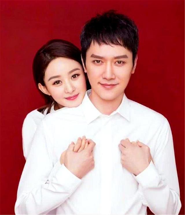 赵丽颖■赵丽颖探班冯绍峰，1个小动作暴露夫妻关系，网友：被骗了