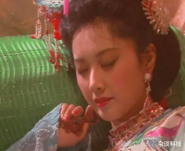 #徐少华#她被传与徐少华“假戏真做”,53岁再婚,68岁丁克无子女