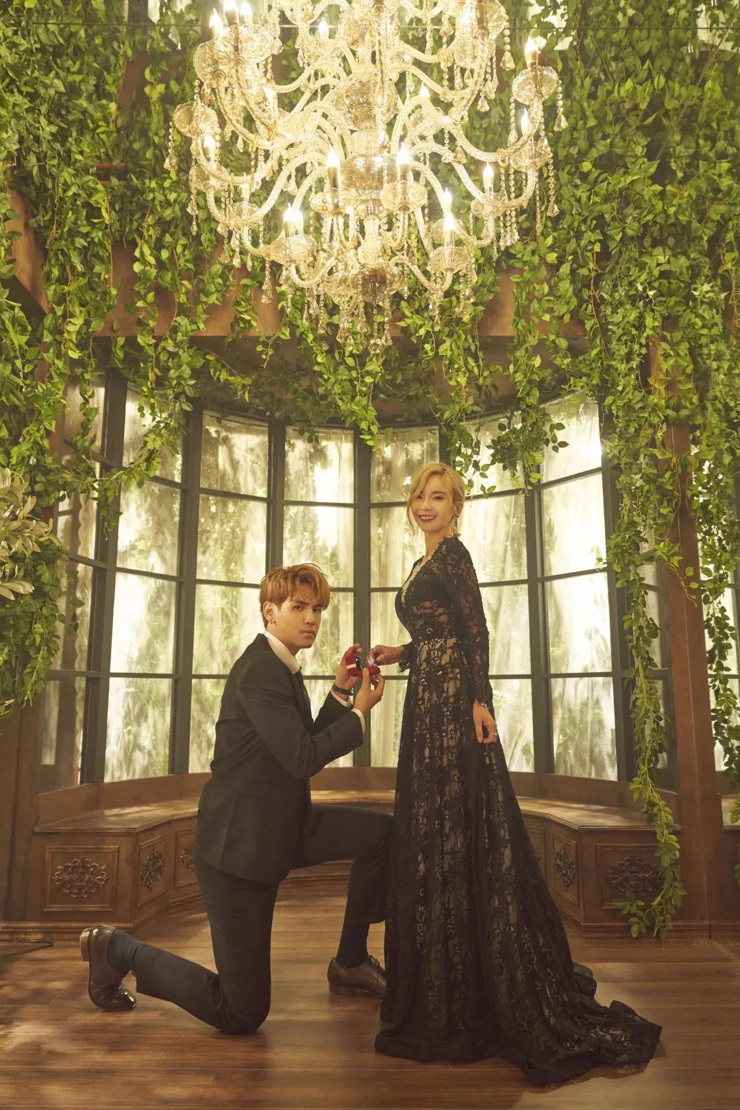 唐人|创作歌手陈零九首度打造双11主题曲 MV与百万网红奎丁对戏