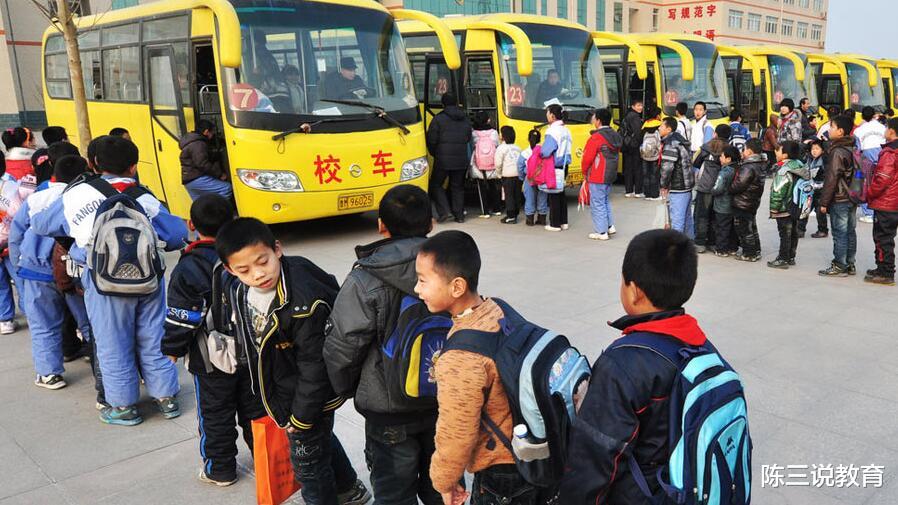 教育部|教育部通知,大中小学寒假提前,家长却欲哭无泪,还有一好消息