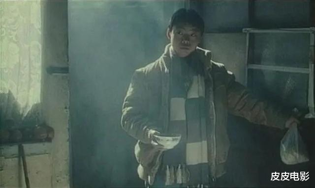 [王朔]1996年，王朔与冯小刚联手拍了一片，拍出后被禁映8年