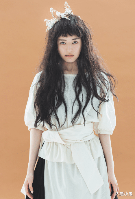 迪丽热巴|赵露思新剧给热巴做配角，看到两人同框后，网友：像丫鬟VS公主