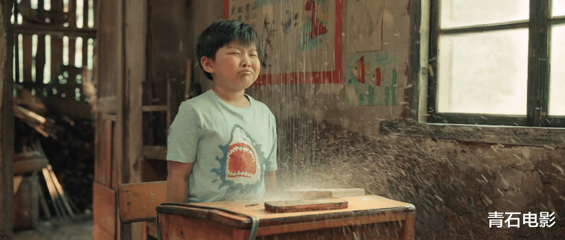 姜子牙|单日总票房高达7.2亿！《姜子牙》一骑绝尘，《家乡》或能逆袭