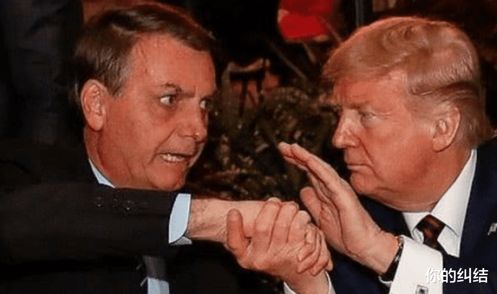 [特朗普]特朗普频频与确诊患者接触，为何还能安然无恙？真相从此揭晓。