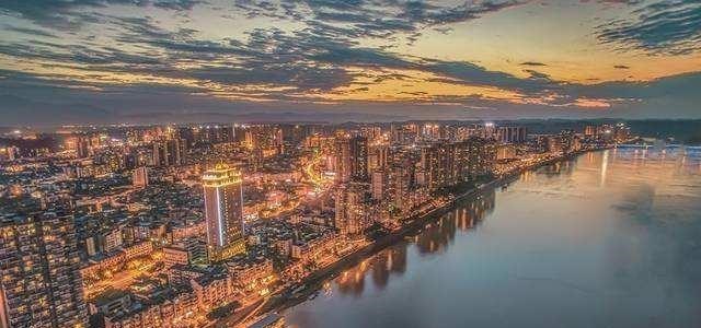旅行|乐山一县城，旅游资源十分丰富，“撤县设市”即将实现
