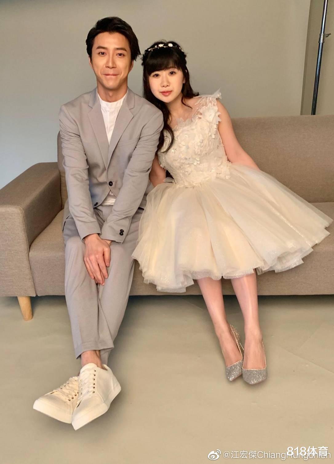 [福原爱]福原爱姐弟恋5周年！中国老公西班牙一吻定情，今儿女双全恩爱如初