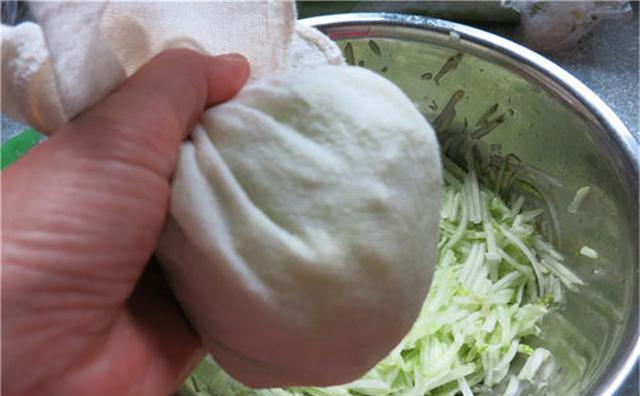 饺子|入伏就要吃这个饺子馅，才2元一斤，清香又解暑，尝过的人都说好