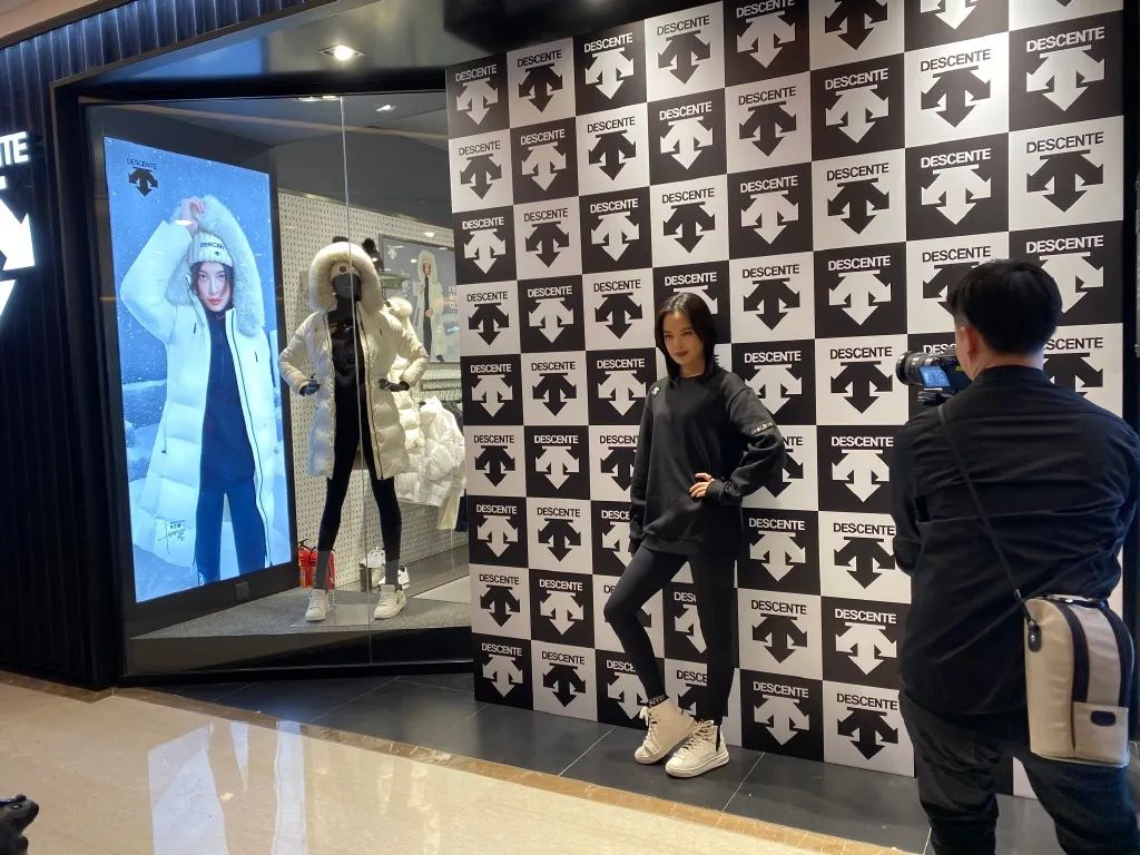 发型|辛芷蕾7天速瘦？什么操作？！