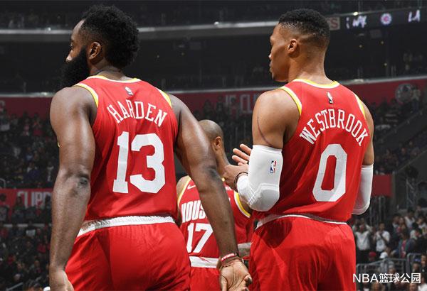 雷霆队|厉害！五人上双，老大轰21+7+5，他们若能夺冠，保罗就将封神了