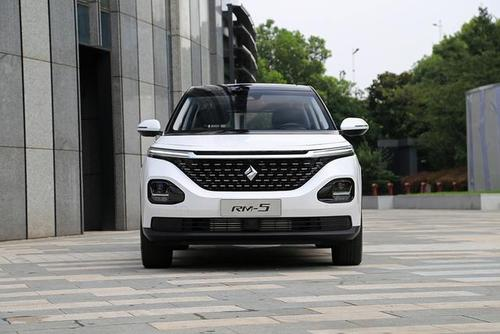 『丰田凯美瑞』宝俊RM5、比亚迪宋MAX、长安欧尚科尚，哪个最值得入手？