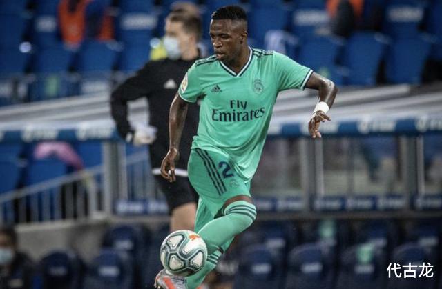 『皇家马德里』非他莫属，皇马终于找到C罗接班人，未来有机会拿下金球奖