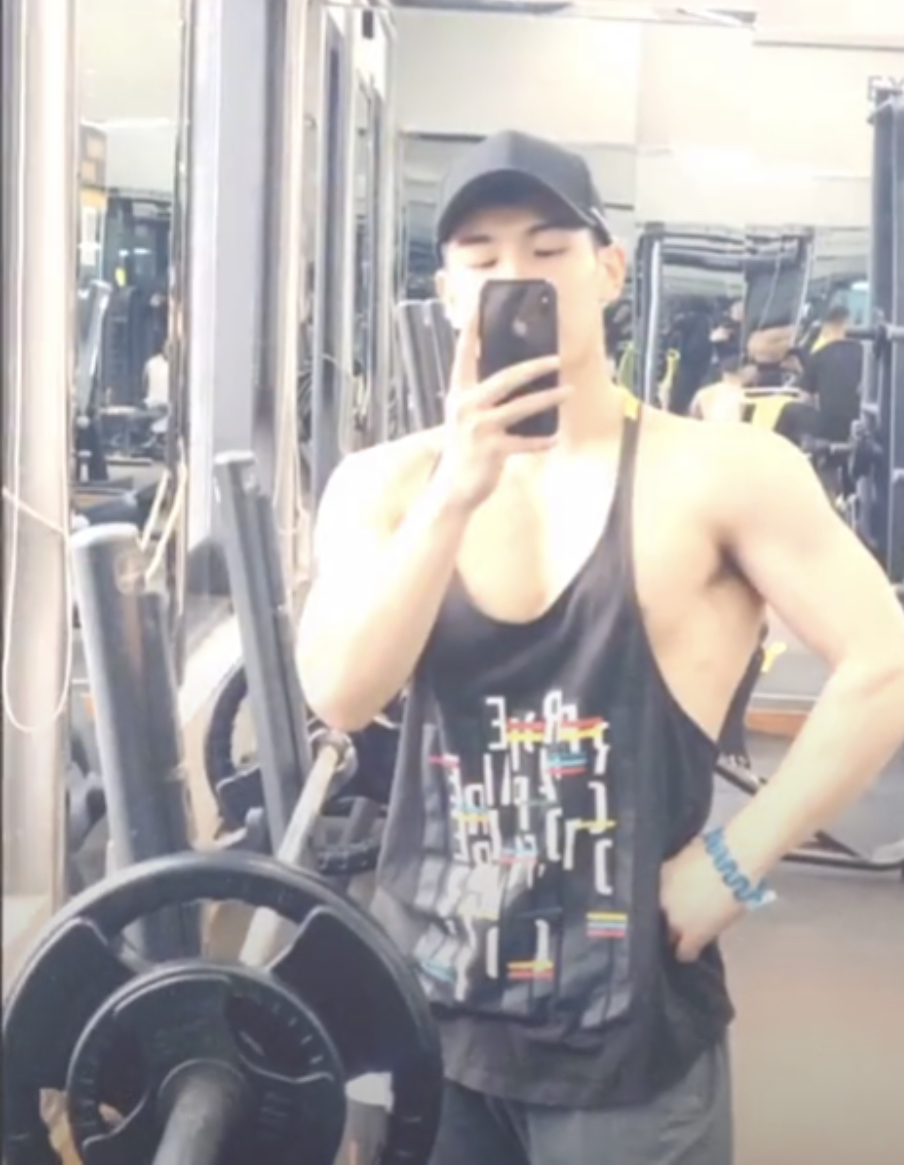 健身教练任职五年，全款购买法拉利还首付别墅？工资高的吓人！