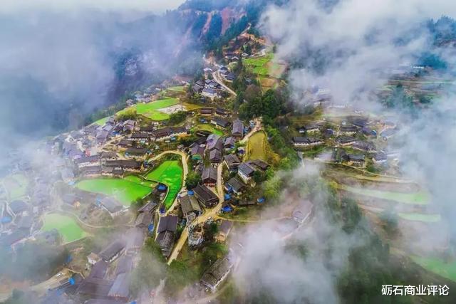 丹寨|一个默默无闻的贫困县，一座隐逸在大山深处的小小县城，为何就成了度假天堂？