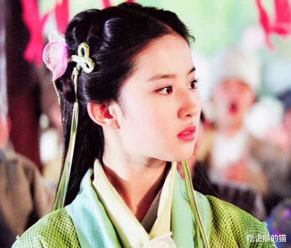 #刘亦菲#刘亦菲成长史，5岁，16岁，19岁，24岁，30岁，哪个阶段最美？