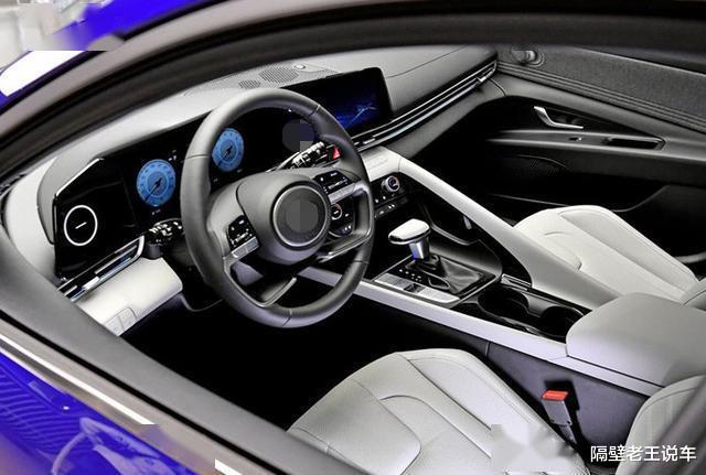 现代伊兰特|?轩逸迎来最强对手！又一新车即将开售，配1.4T，内饰比朗逸时尚