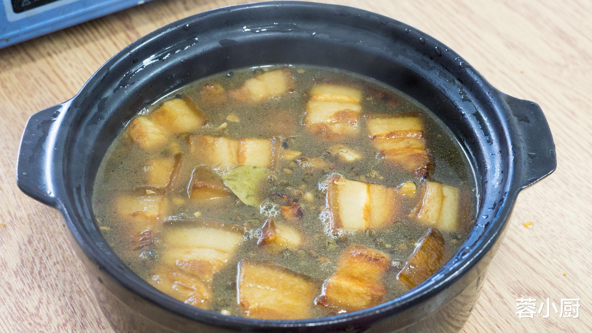 鸡蛋|一家人忙碌了一天，今天晚餐做一锅元宝红烧肉，搭配面饼，真好吃！